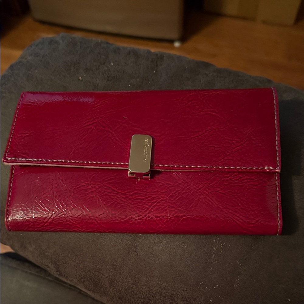 Liz Claiborne Red Wallet